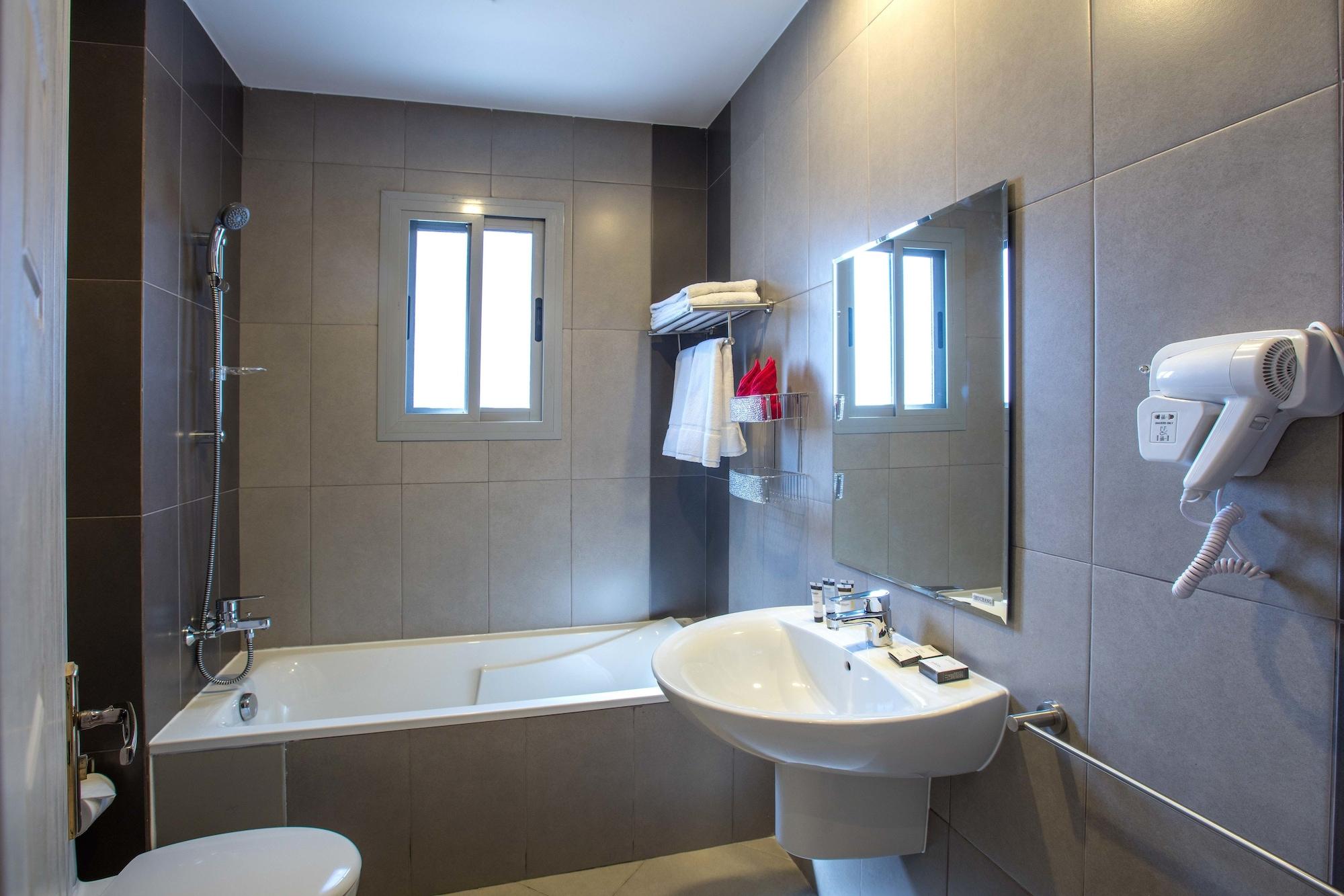 Loumage Suites And Spa Μανάμα Εξωτερικό φωτογραφία
