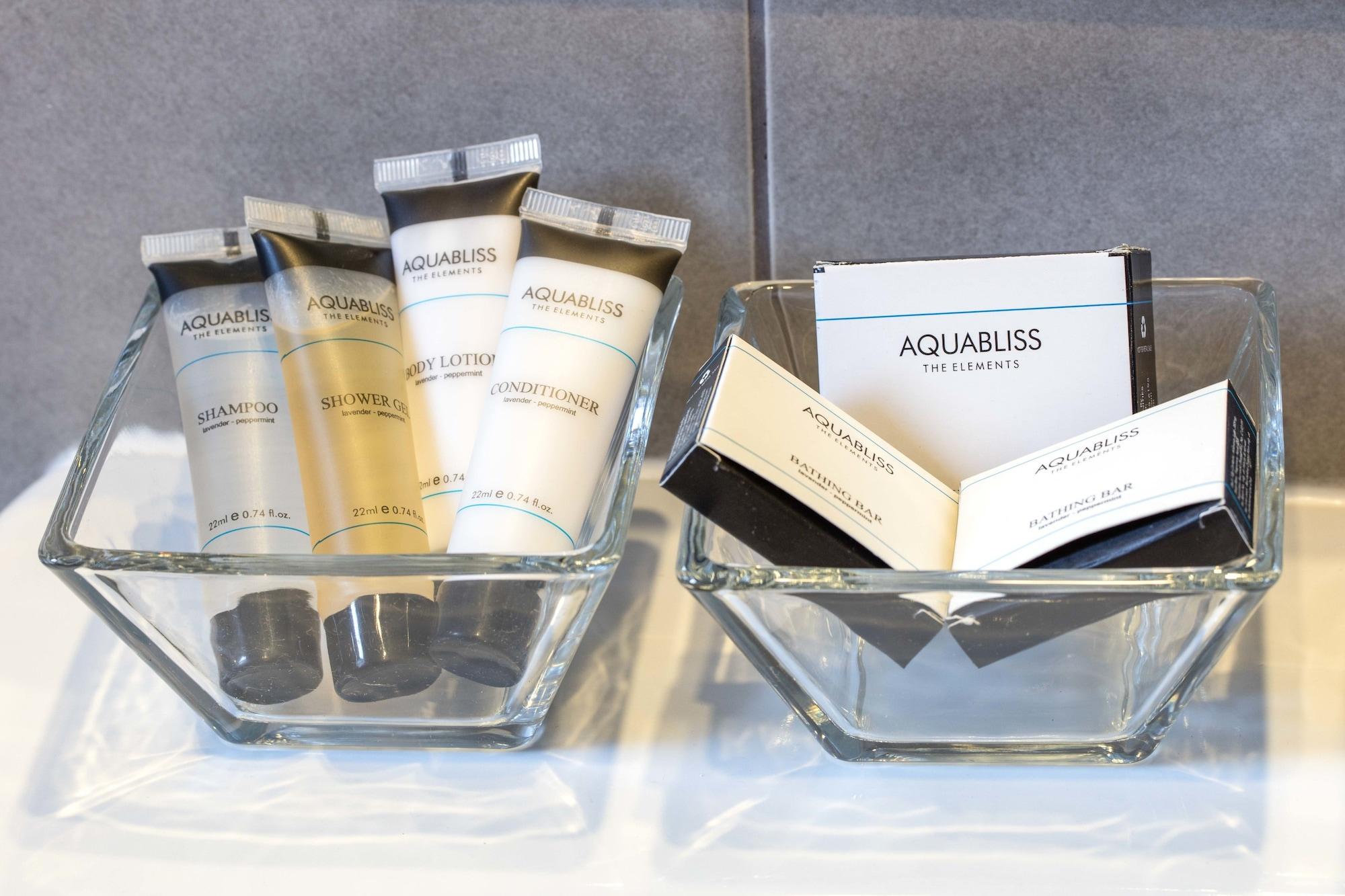 Loumage Suites And Spa Μανάμα Εξωτερικό φωτογραφία