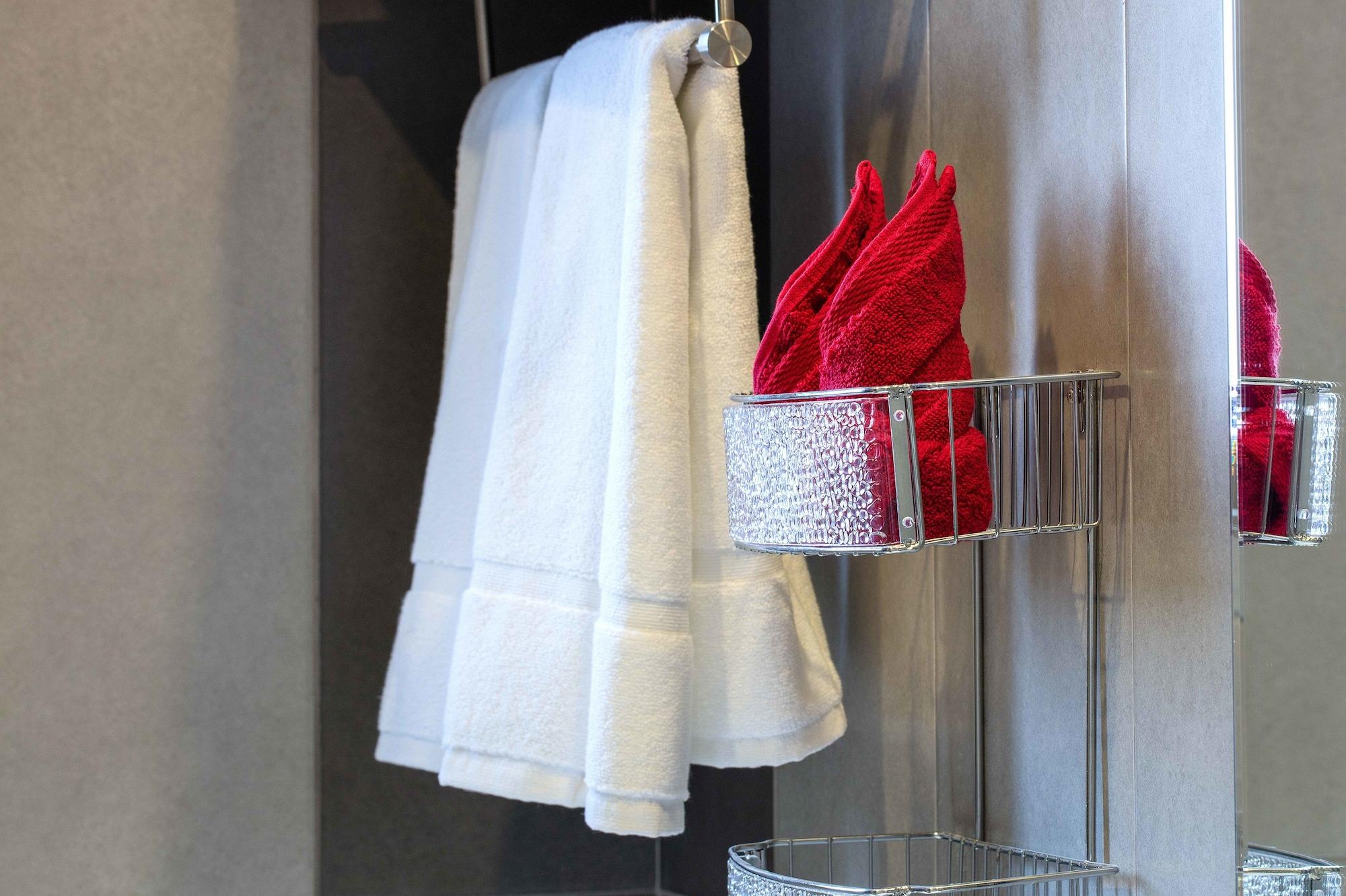 Loumage Suites And Spa Μανάμα Εξωτερικό φωτογραφία