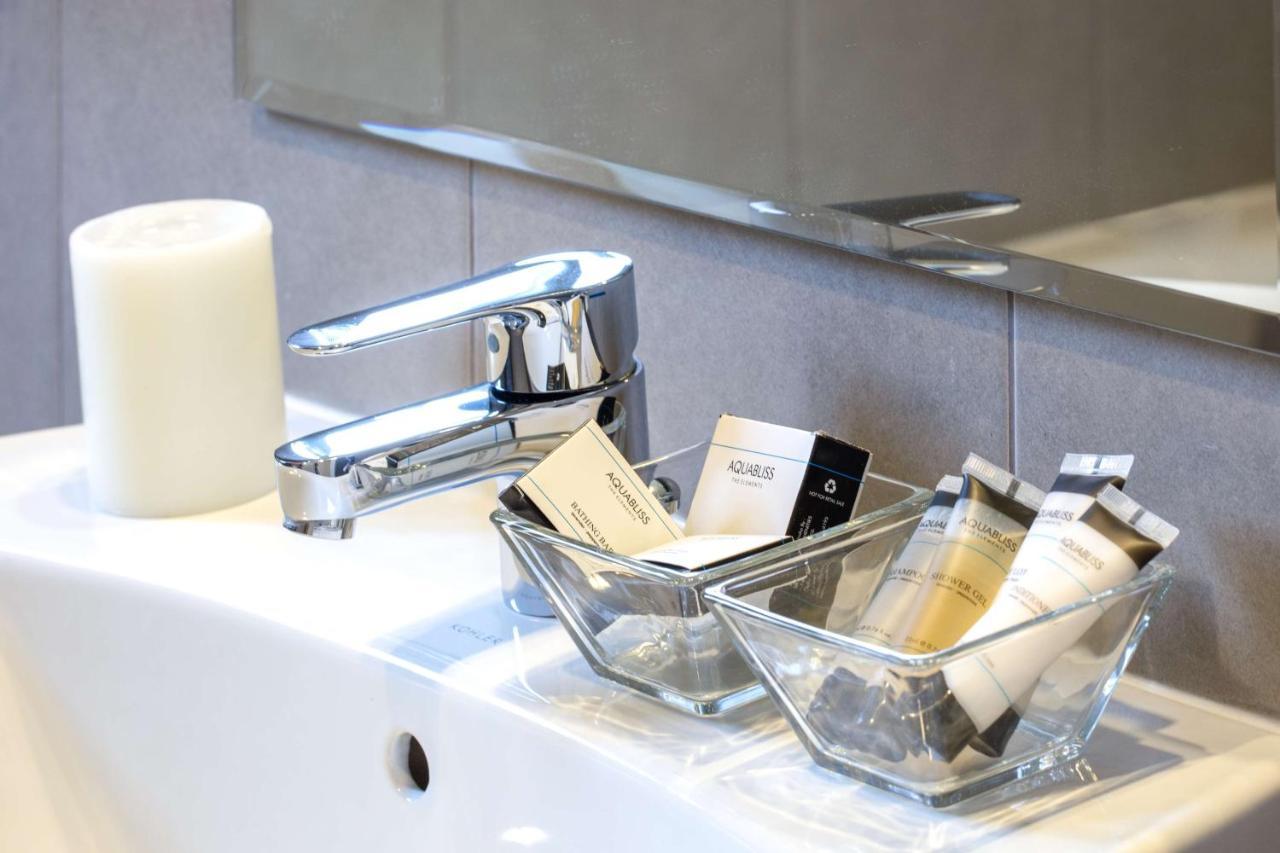 Loumage Suites And Spa Μανάμα Εξωτερικό φωτογραφία