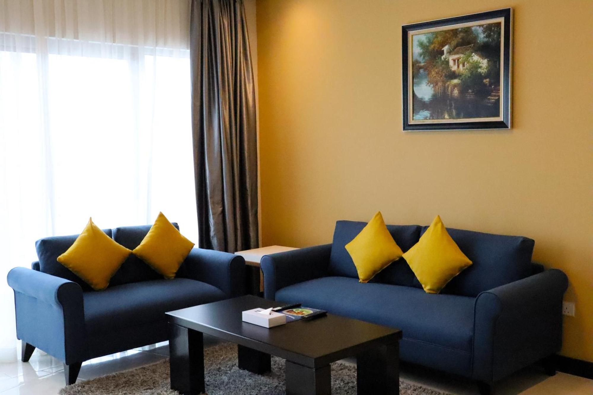 Loumage Suites And Spa Μανάμα Εξωτερικό φωτογραφία